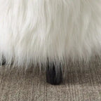 Witte Shaggy Faux Fur Poef