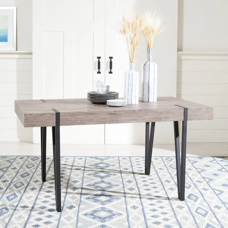 Mid-Century Eettafel met Hairpin Poten - 150,1 cm B x 89,9 cm D x 74,9 cm H